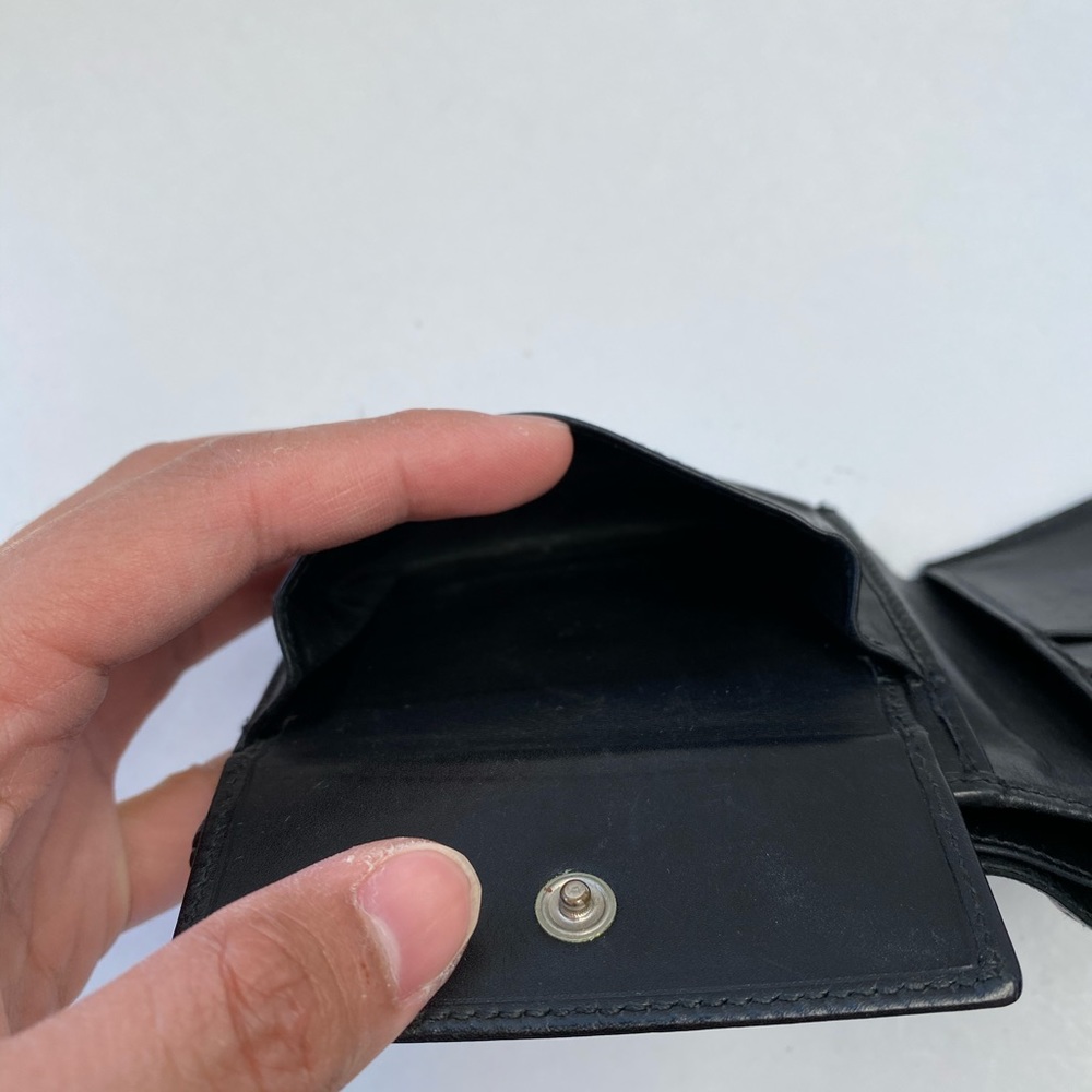 Gucci Wallet - Picture 2 of 9